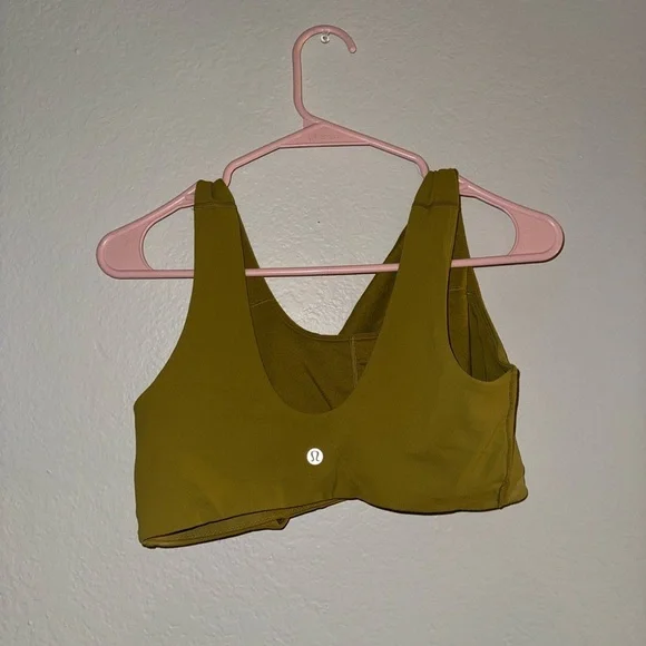 Lululemon cross-front yoga bra - Picture 6 of 8